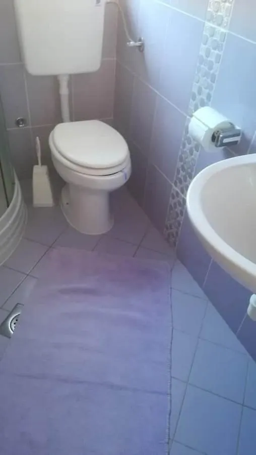 Apartment Krmpotic Vir 0*,  Croacia