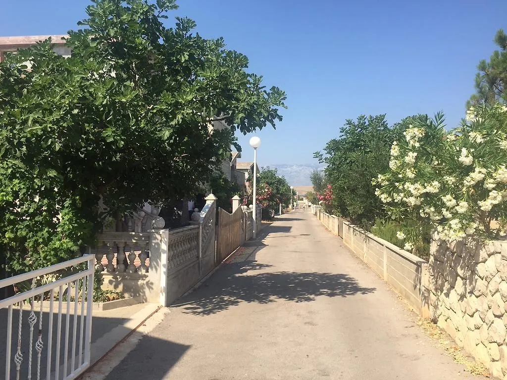 Apartment Krmpotic Vir