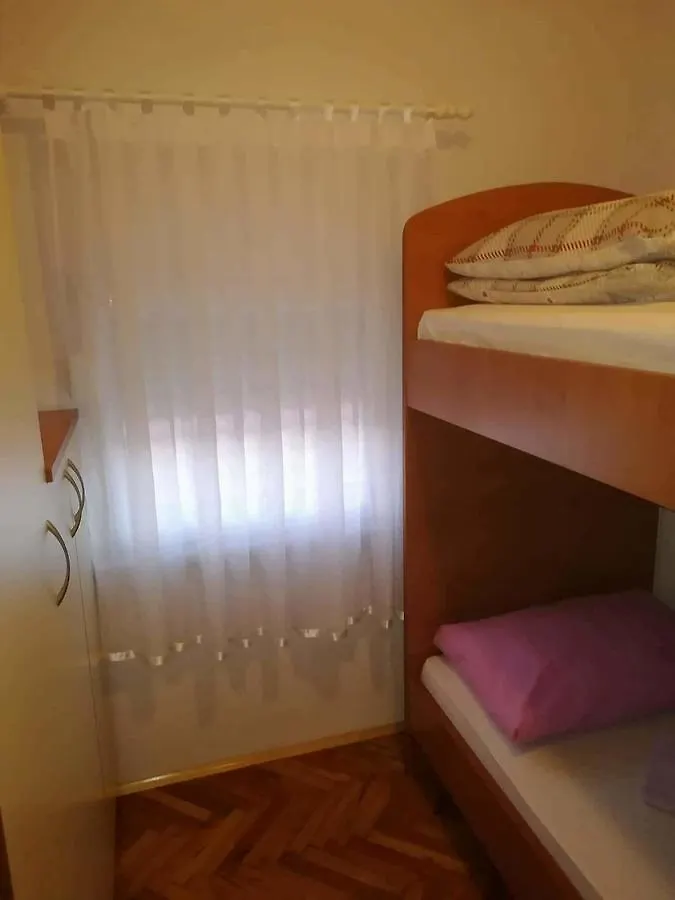 Apartment Krmpotic Vir